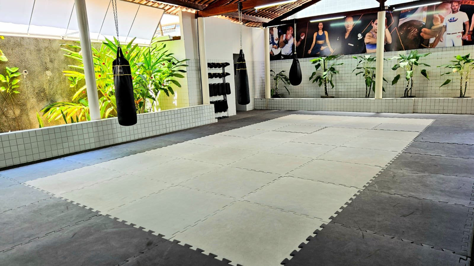 WhatsApp Image 2025-12-01 at 09.44.51 (5)